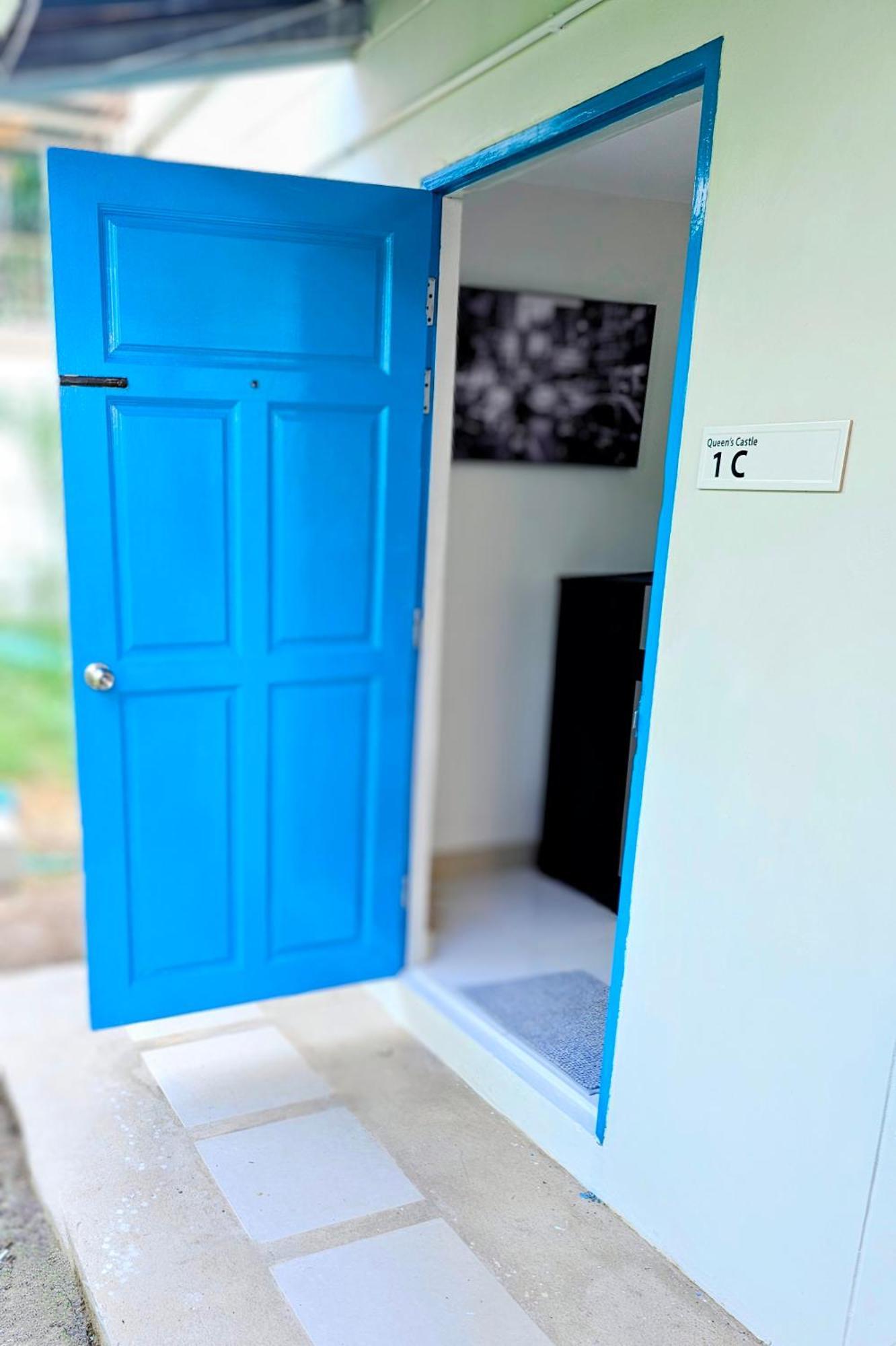 Beach Front Queen'S Castle - Kid Friendly, Holiday Like Royalty Ban Makham الغرفة الصورة