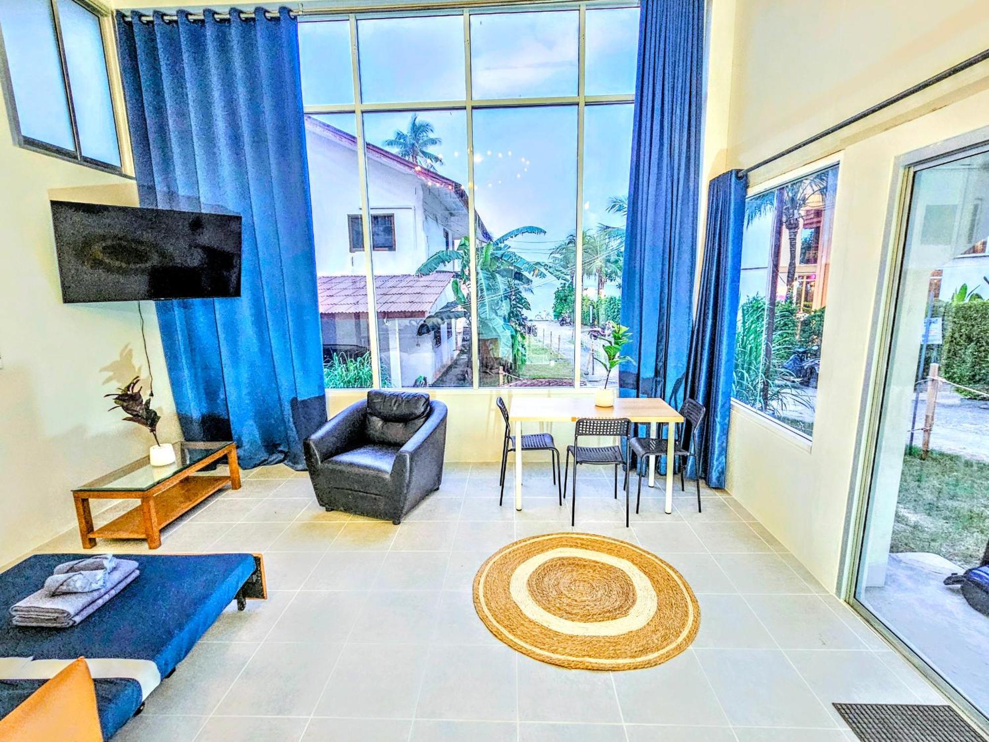 Beach Front Queen'S Castle - Kid Friendly, Holiday Like Royalty Ban Makham المظهر الخارجي الصورة